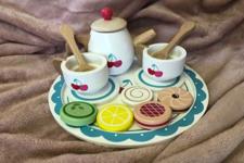 picture of cherry tea set