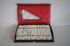 a picture of the dominoes 