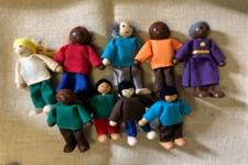 picture of family dolls