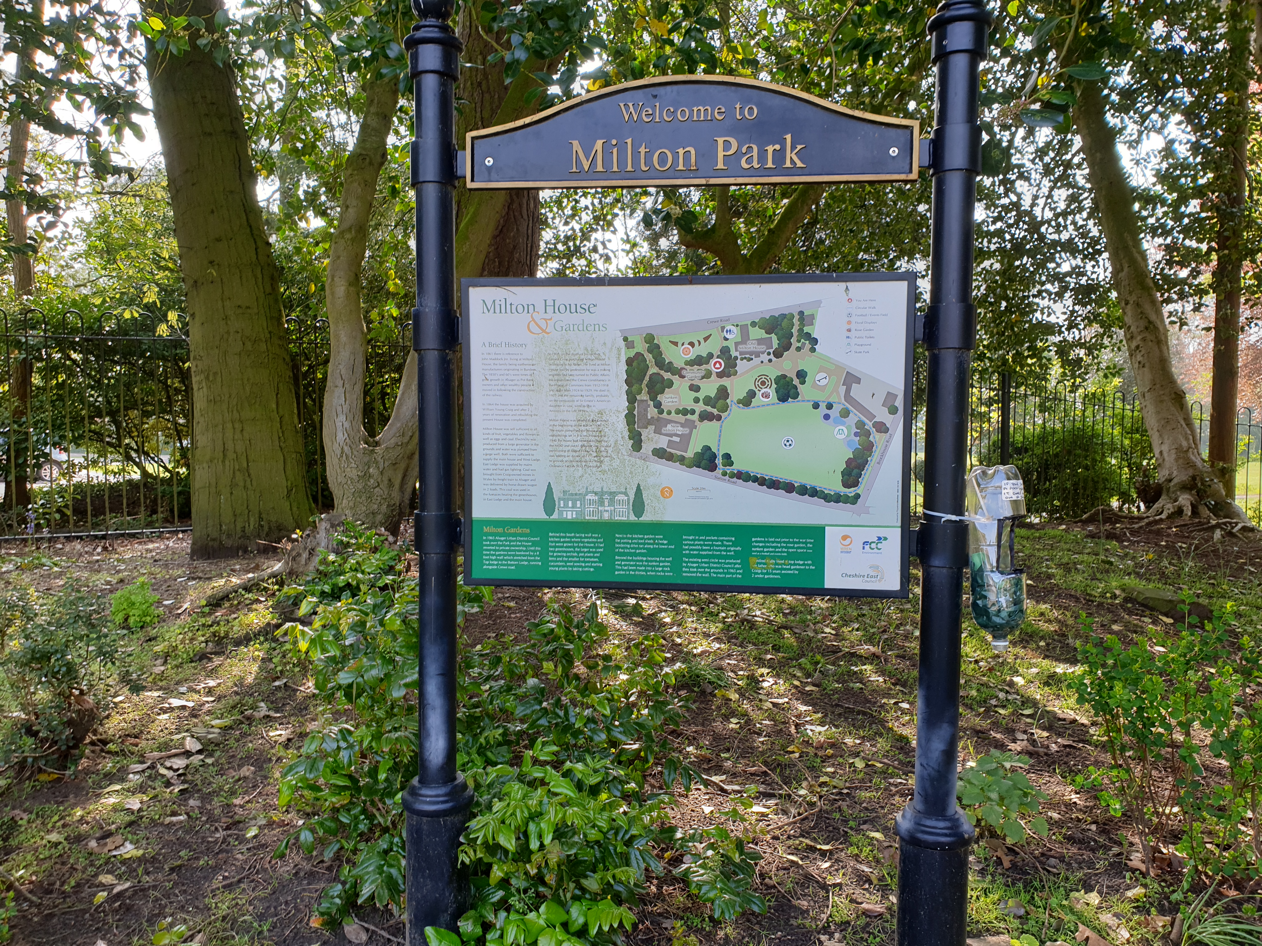 Milton Park welcome sign