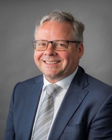 Cllr Mark Goldsmith smiling 223x280