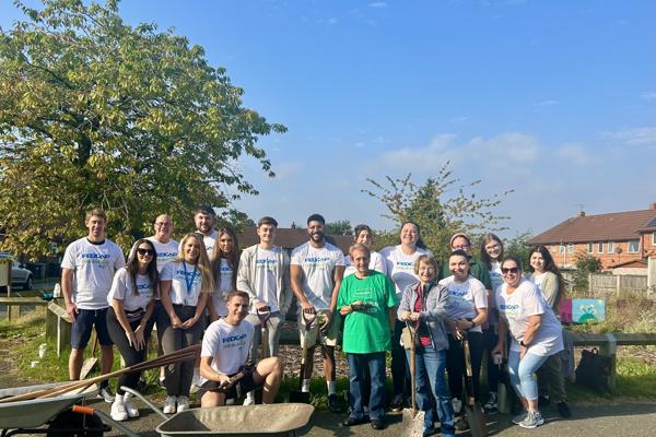 Volunteers helping out the Bromley Bloomers