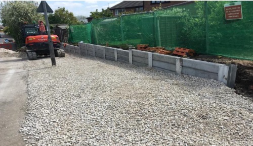 Retaining wall