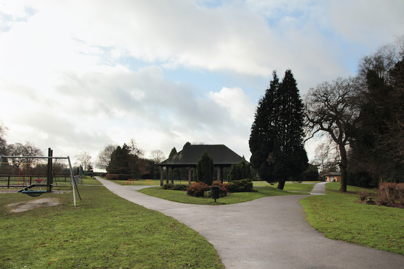 Alderley Edge Park 800px