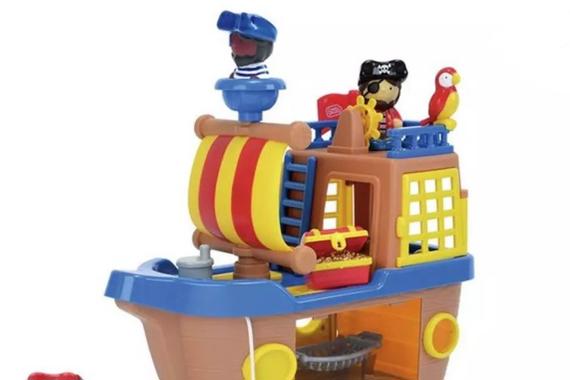picture of pirate ship