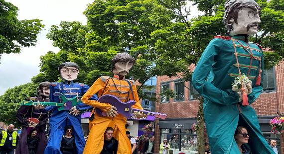 Beatles puppets 570x310
