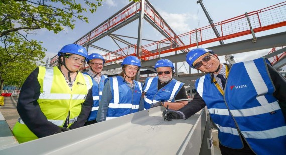 Dignitaries at Cheshire Archives