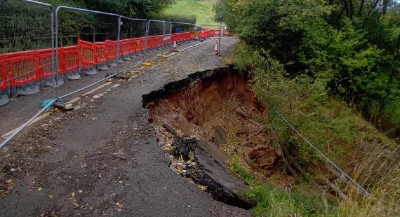 The damage along the B5470 Macclesfield Road, Rainow