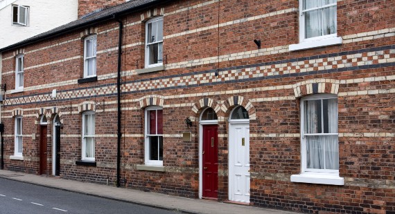 11/02/2026 - Applications for council's warmer homes scheme are open