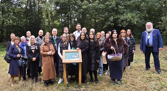 09/10/2025 - Council supports historic premiere celebrating British Romanichal Heritage at Sound Common, Nantwich